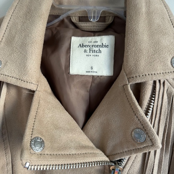 Abercrombie and Fitch Women’s Brown Fringe Zip Up Jacket Beige Faux Suede Small - Picture 2 of 6